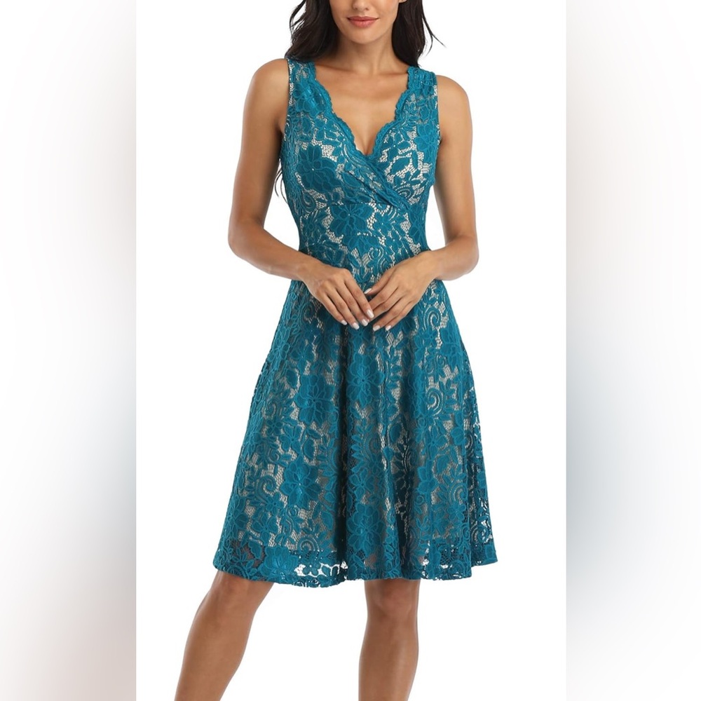 Floral Lace Overlay Fit and Flare Sexy Knee Length Elegant Party Wedding Dress